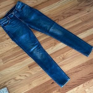 EUC ☘️Lucky Jeans ☘️